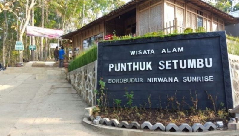 Pintu masuk Nirwana Sunrise