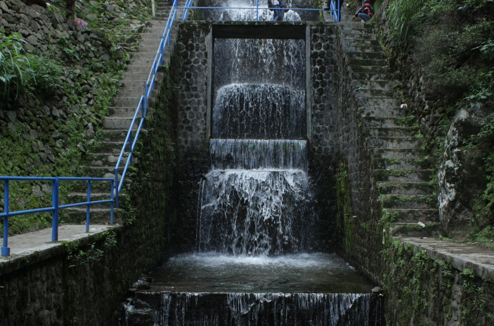 air terjun tirtosari